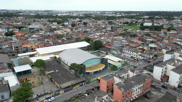 Imagem a&eacute;rea da rodovia br101 que atravessa o bairro de Andr&eacute; Carlone e Carapina na cidade da Serro, na regi&atilde;o metropolitana de Vit&oacute;ria no Esp&iacute;rito Santo.