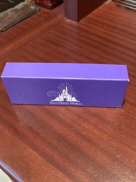 Seattle, WA, USA
April 2, 2025
Walt Disney World box