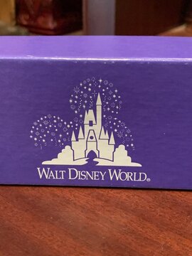 Seattle, WA, USA
April 2, 2025
Walt Disney World box