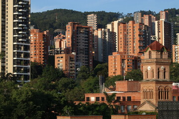 El Poblado, Comunidad en Medell&iacute;n Colombia