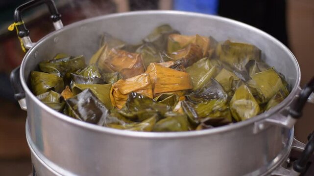 Chak Phra Festival, Prepare food for attendees