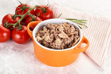 Canned tuna fish for salad