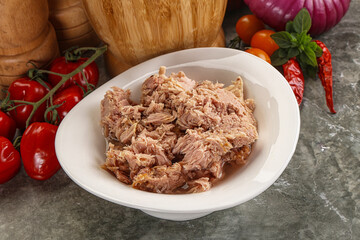 Canned tuna fish for salad