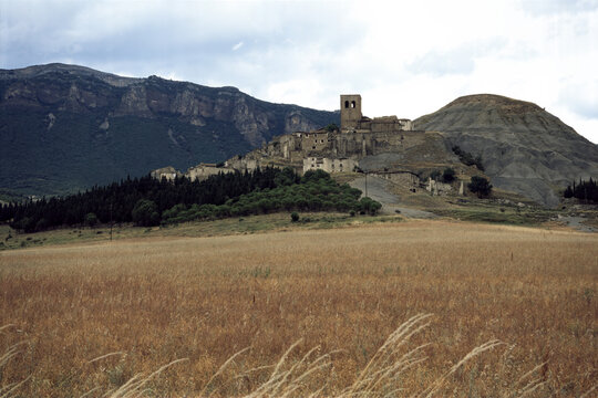 Esco, ghost town in Aragon, Spain