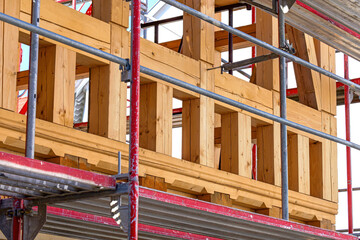 Fachwerk-Neukonstruktion und Gerüstbau