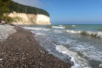 Strand und Kreidefelsen auf Rügen