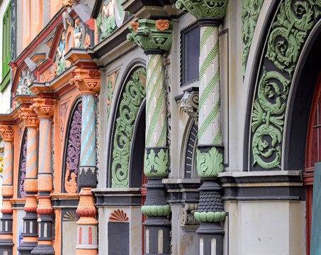 Weimar, Th&uuml;ringen, Altstadtszene am Cranachhaus