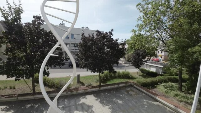 This video takes you on a journey through the world of genetics and molecular biology, as we explore the iconic double helix structure of DNA.The video begins with an introduction to the basic