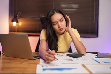Asian businesswoman working in the office