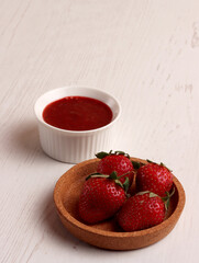 strawberry berries berry juicy fruit snack photo seed vegan harvest antioxidant element drink food