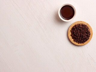 chocolate chips chocochips photo cocoa bakery cookie dark snack crumbs ingredient calories topping