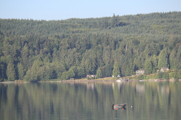 lake in the mountains close to Seattle