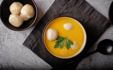 Pumpkin porridge, Hobakjuk in a bowl