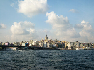 Obraz premium Galata Bridge and Galat Tower in Istanbul City