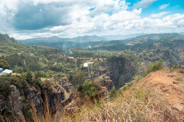Fototapeta premium Scenic view of a mountain landscapes at Kambe Peak on the Usambara Mountains in Lushoto, Tanga Region, Tanzania 
