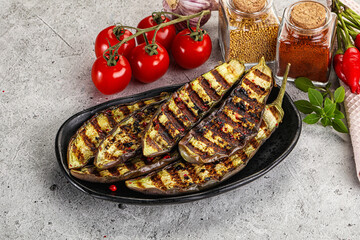 Grilled tasty ripe eggplant slice