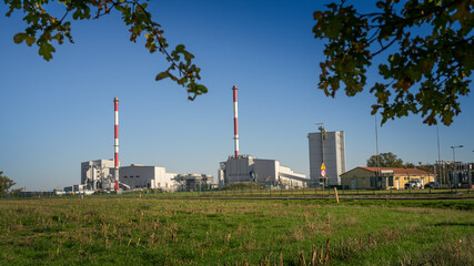 Huta szkła. Zakład produkcyjny. Strefa ekonomiczna