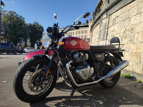 side car Royal Enfield