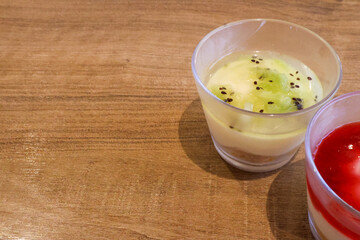 彩り豊かな小鉢スイーツ