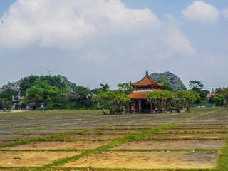 【ベトナム】ニンビン省・古都ホアルー