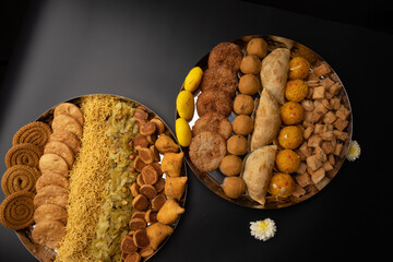 Diwali snacks Diwali faral Festival food items Festival snacks from Maharashtra