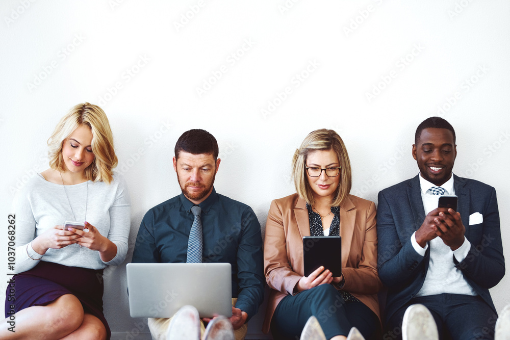Aufkleber networking, team and technology with business people in studio for email, contact and online. planni