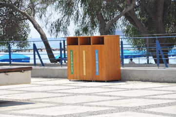Outdoor Recycling Bins for Paper, Aluminium, and Plastic