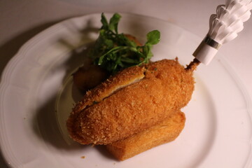 Ukrainian cuisine: chicken Kiev (fried)