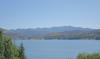 Obraz premium lake in the mountains