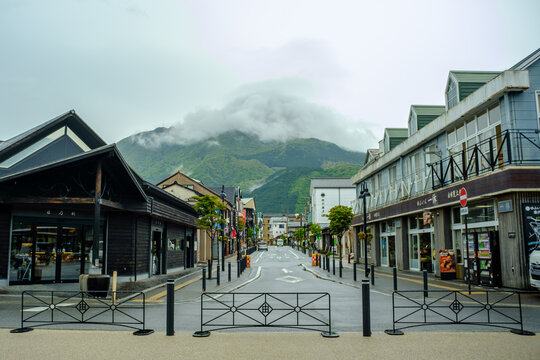Shopping street in front of Yufuin Station