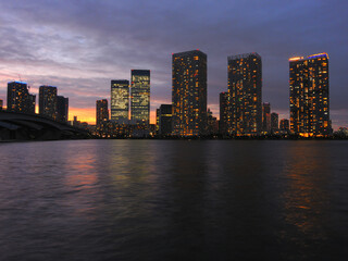 Obraz premium 夜景 晴海 東京都江東区豊洲の風景