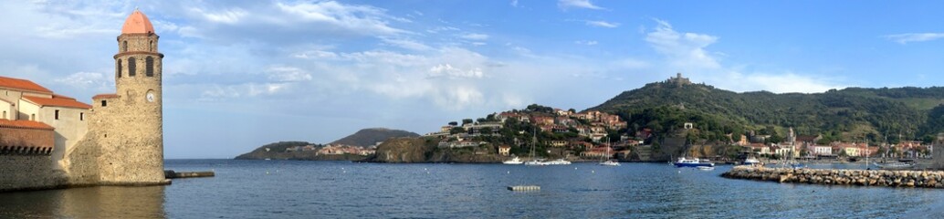 Vue panoramique de la baie de Collioure
