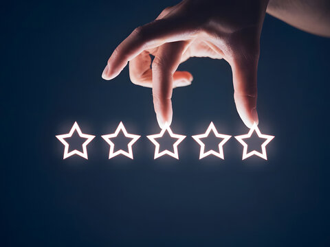 Opini&oacute;n del cliente que otorga cinco estrellas
