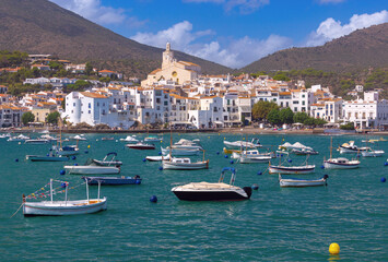 Fototapeta premium Cadaques Bay with boats and Church of Santa Maria, Catalonia, Spain