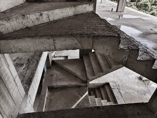 A well constructed set of stairs with concrete elements