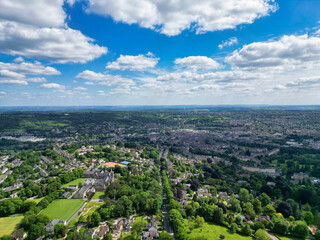 Obraz premium High Angle View of Historical Bath City of England United Kingdom During Partially Cloudy Day of May 27th, 2024, Aerial Footage Was Captured with Drone's Camera During Bright Sunny Day