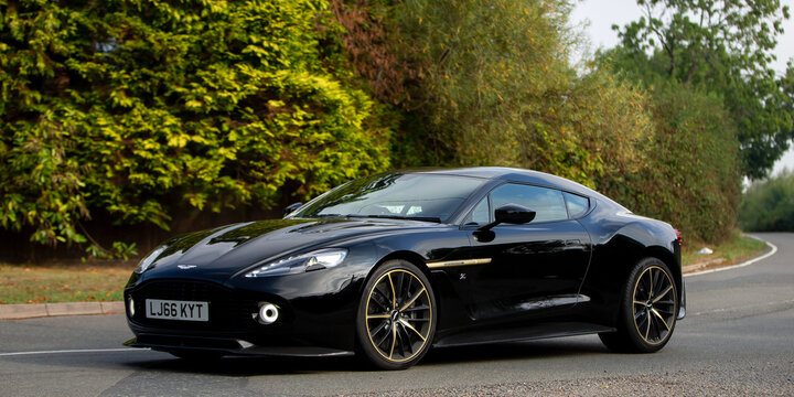 2017 5935 cc Aston Martin Vanquish