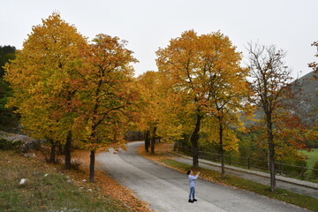 Jesienne kadry w Abruzzo, Italia.