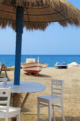 playa de cabo de gata almería chiringuito de playa restaurante junto al mar gente tomando el sol...