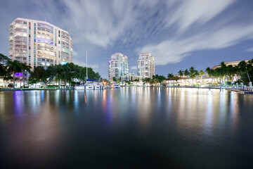 Fort Lauderdale river scene at night