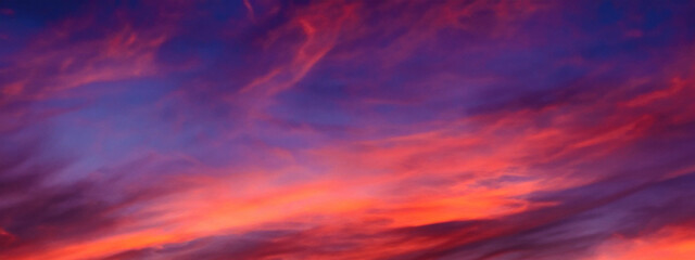 Fototapeta premium Twilight sunset sky near sunset