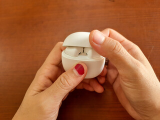 Bluetooth earbuds are commonly used to make it easier for many people to connect to gadgets