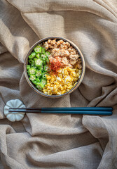 三色丼