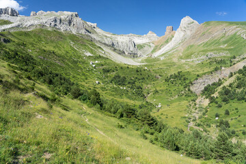 Fototapeta premium Aisa valley mountains at sunset in the occidental pyrenees valleys in the north of Spain. Huesca, Aragón, Spain.