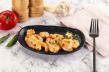 Stir fried prawn in sweet and sour sauce