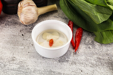 Vietnamese spicy vinegar with garlic