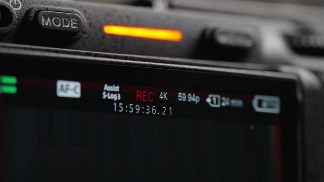 Macro view of the record overlay on the Sony FX3 screen, emphasizing the importance of monitoring recording status