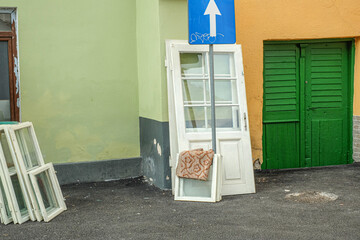 Fototapeta premium Household miscellaneous rubbish items put on the street for council bulk waste collection