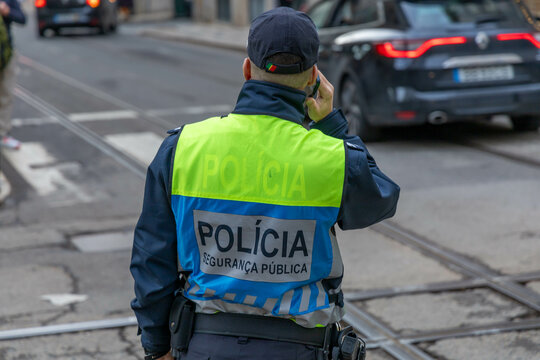Pol&iacute;cia de Seguran&ccedil;a P&uacute;blica regulates traffic. National Directorate of Police in Lisbon. Lisbon, Portugal. 8 December 2023. 