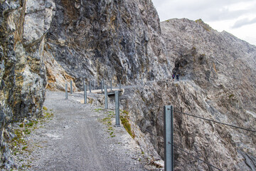 Wandern in den Schweizer Alpen